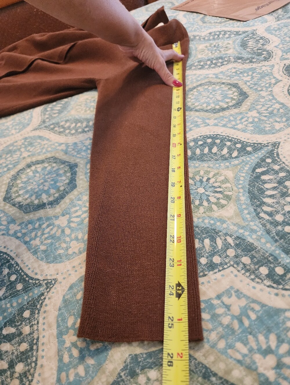 VTG Knit Minimalist Preppy Dark Academia Crewneck Cardigan Chocolate Brown - Picture 6 of 7